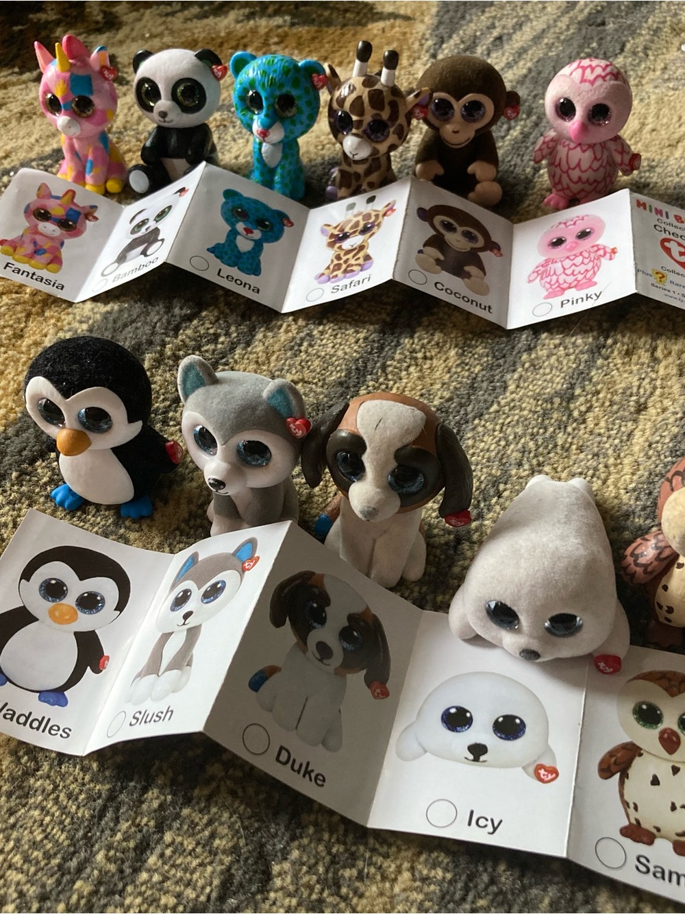 Ty Mini Boos Series 1 Huge Lot of 11+ Figures with DOTTY MYSTERY CHASER & Check